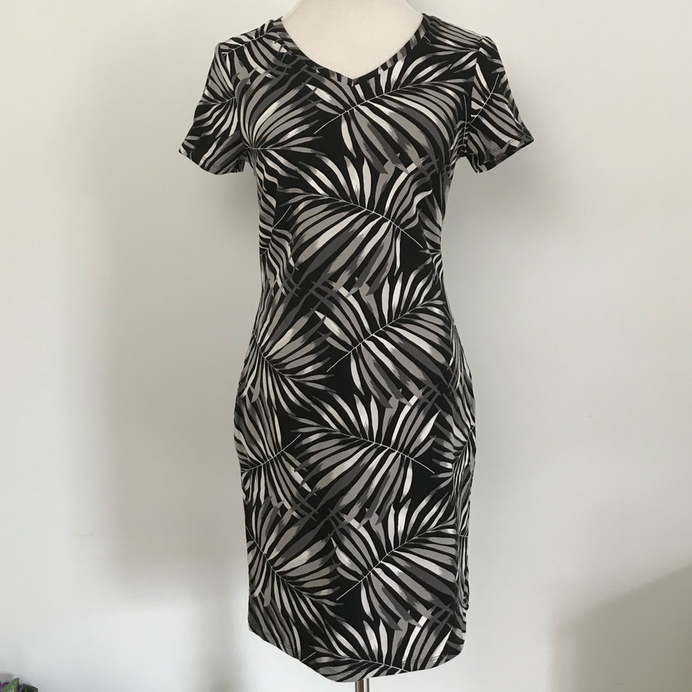 Black and White Palm Mini Stretch T-shirt Dress